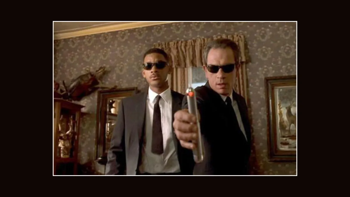 The Neuralyzer &ndash; &lsquo;Men in Black&rsquo;--Chekhov's gun