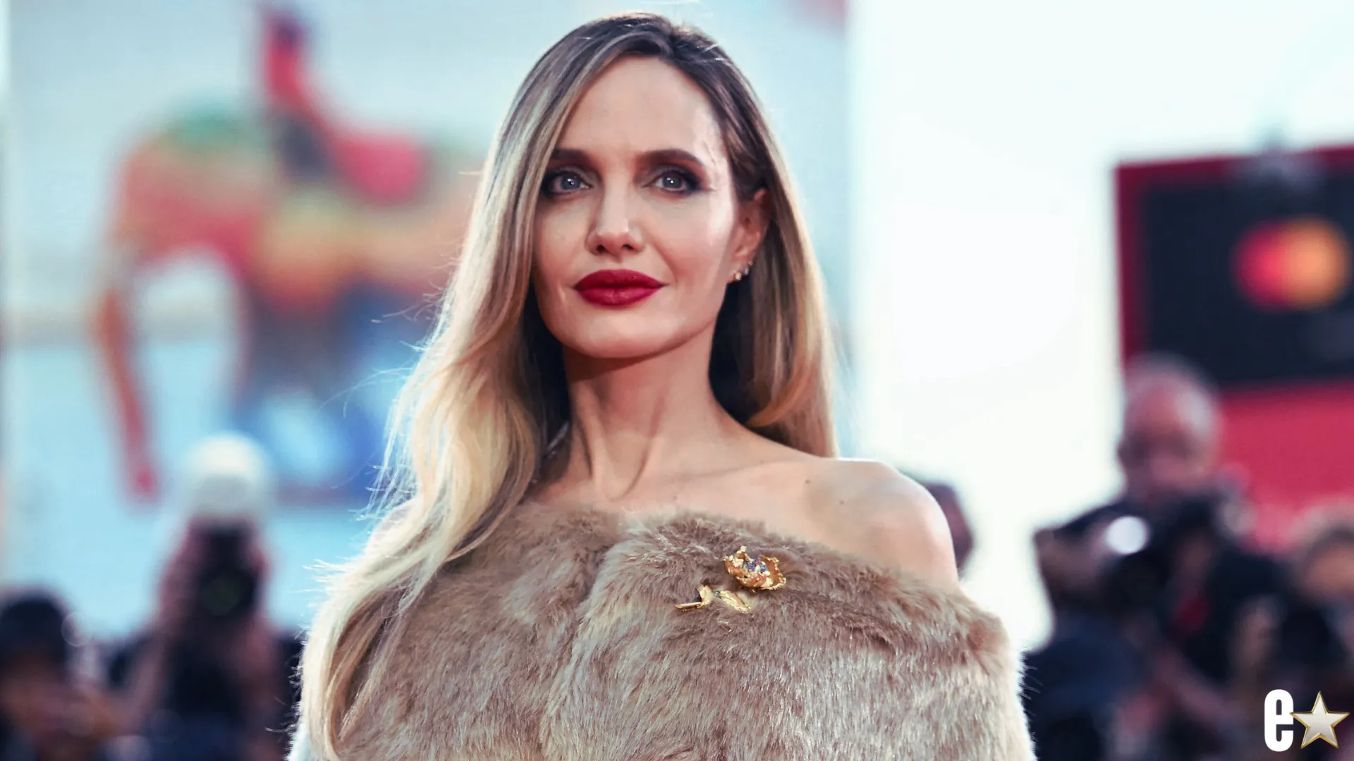 Angelina Jolie Shows Mastectomy Scars in Magazine Cover